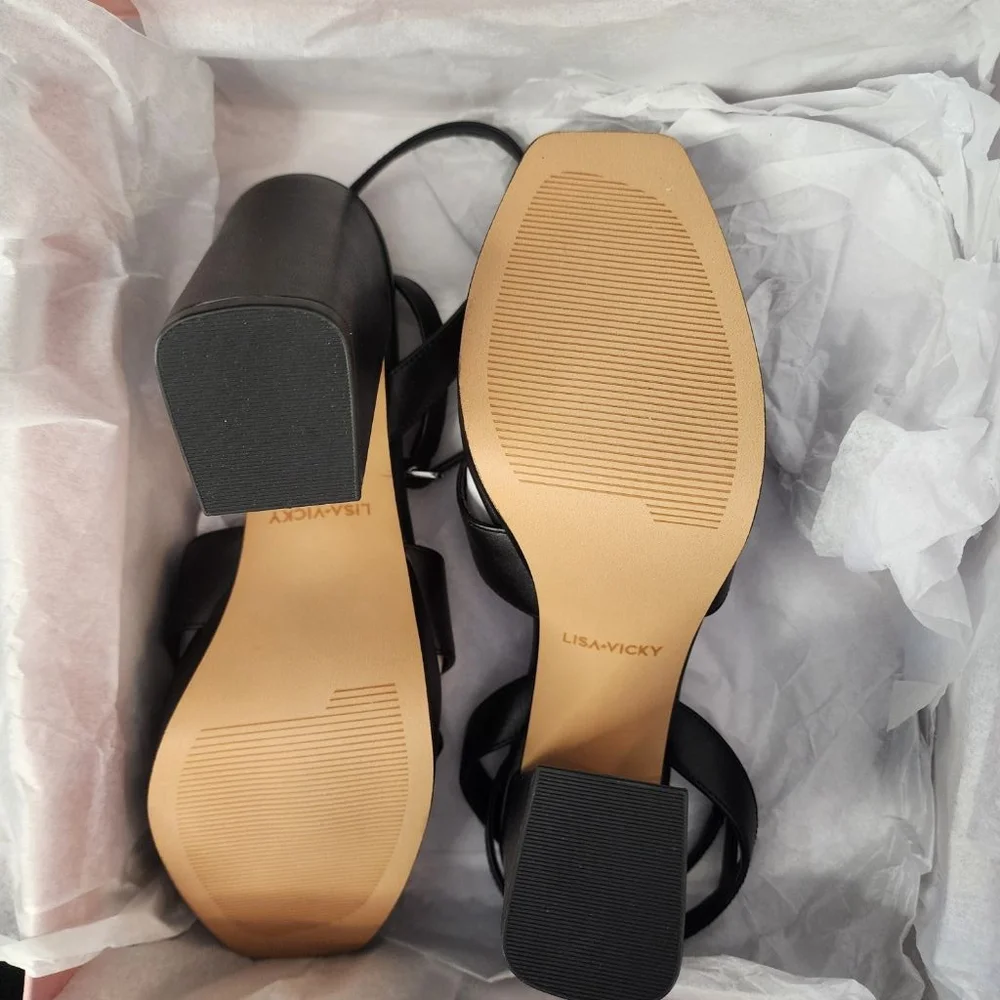 Lisa Vicky Black Leather Platform Strappy Heels Size 8.5, Nordstrom. New in box